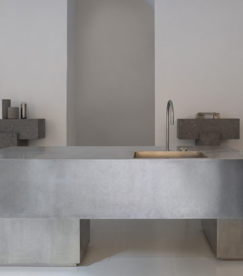 Obumex : Nicolas Schuybroek réinvente la cuisine en étain