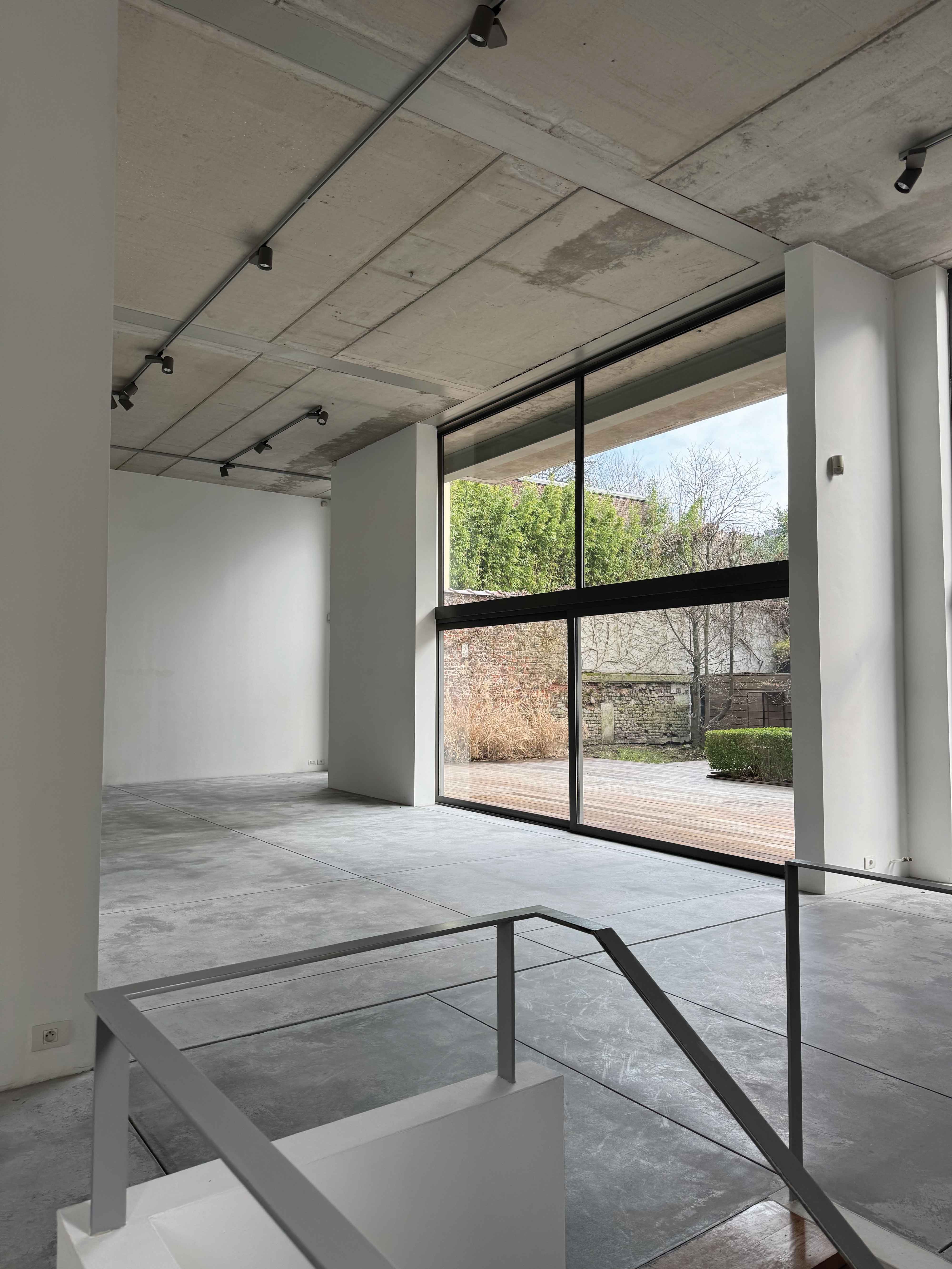 4-alice_gallery_view