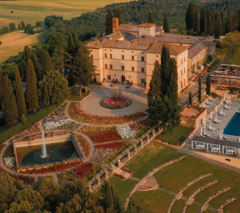 Daniel Buren in 2024 te zien in Belmond Hotels over de hele wereld