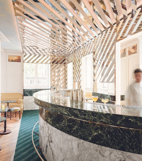 Cravan: een unieke cocktailbar in Parijs waar cultuur en plezier samenkomen