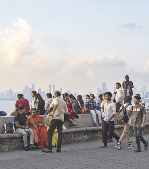 Een totaal filmisch Bombay met de mensen die het tot leven brengen