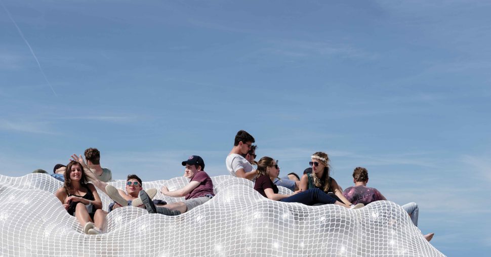 Design dat je aan  het denken zet