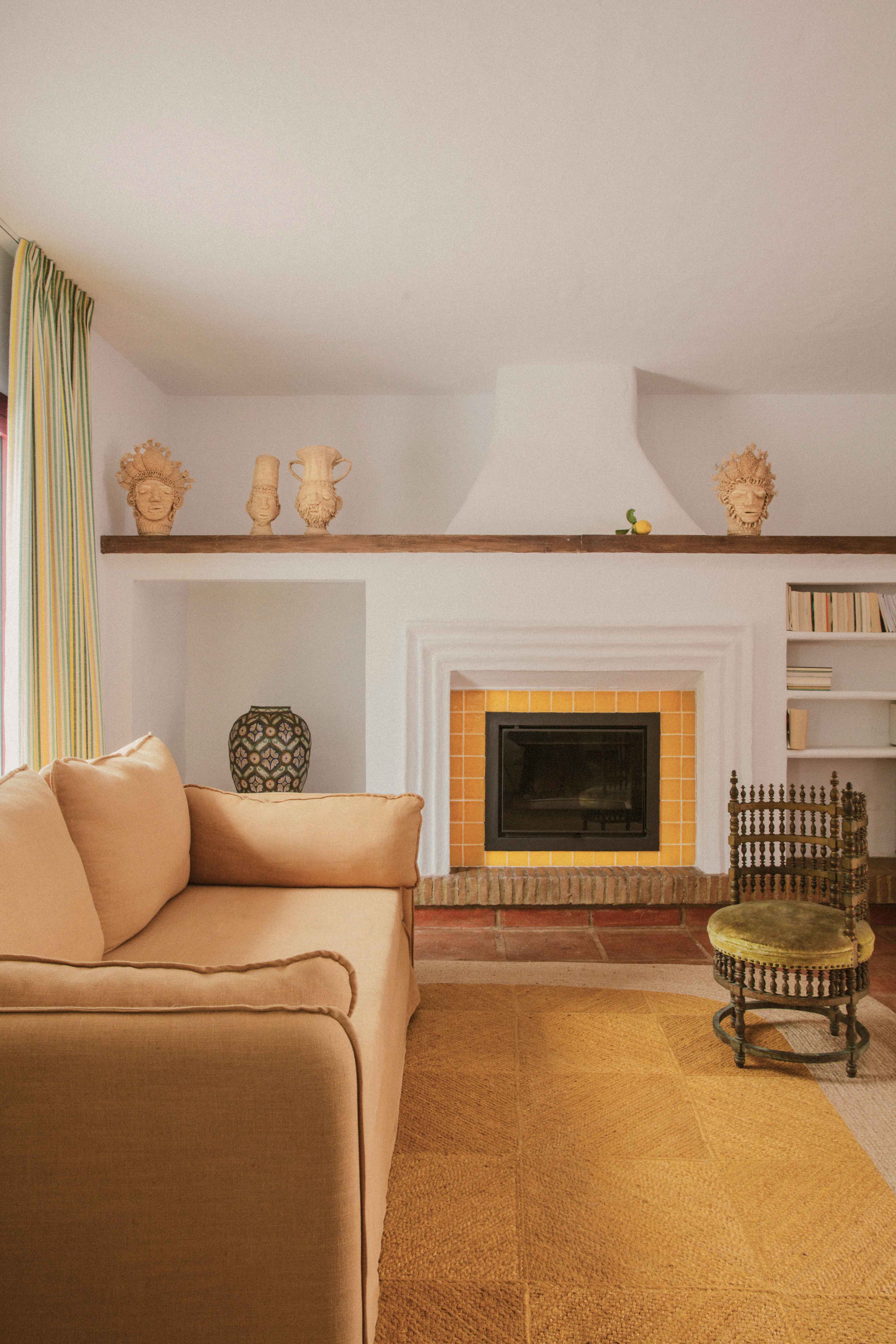 11-p12-apr-victoria-maria-marbella-3440-matthieu-salvaing